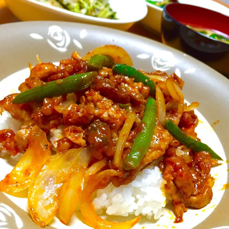 ポークチャップ丼|カウンター嬢さん