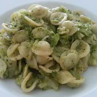 Snapdishの料理写真:orecchiette with broccoli|Anita Iavazzoさん