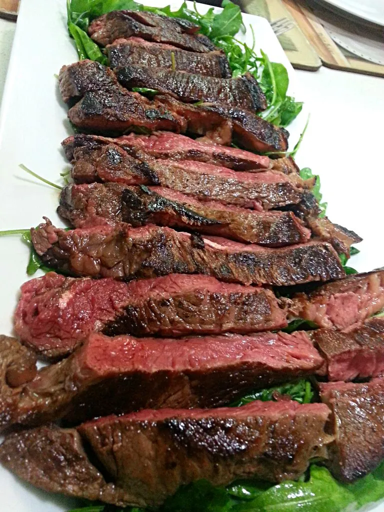 grilled rump steak with rocket salad|Anita Iavazzoさん