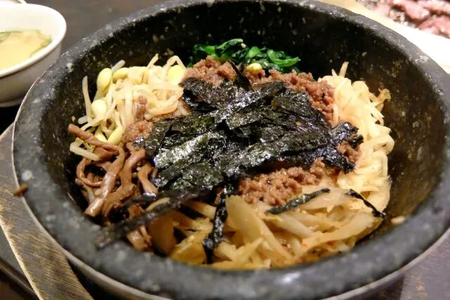 焼肉屋の石焼きビビンバ♪|深夜特急fさん