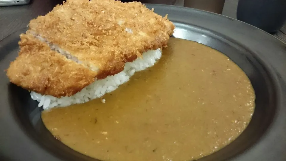 Snapdishの料理写真:ロースカツカレー(5辛)|サイファさん