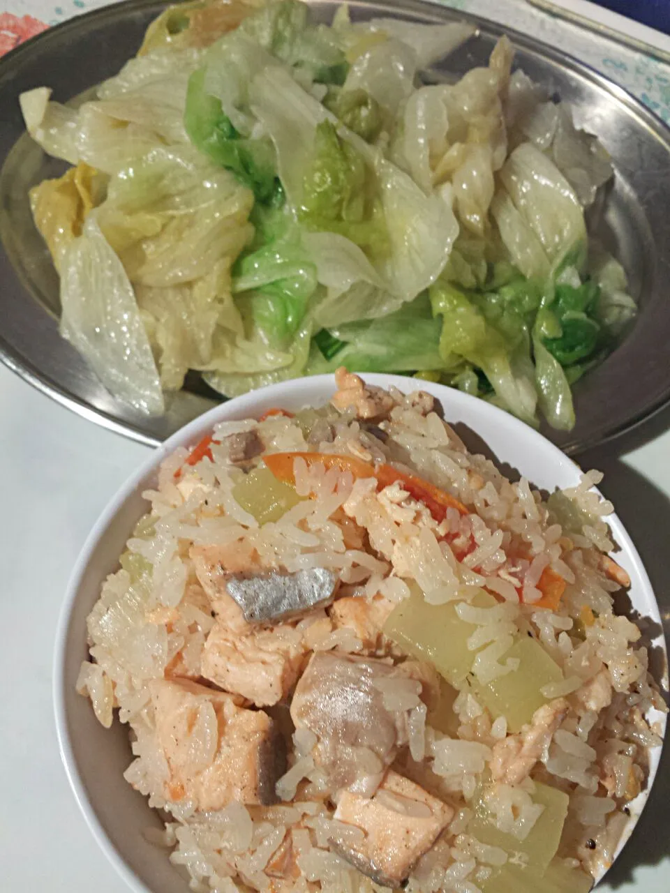 11/12/2014 Night 😊 三文魚西芹蕃茄飯 炒生菜|Winnieさん