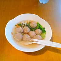 Snapdishの料理写真:meatballs soup|SARIさん