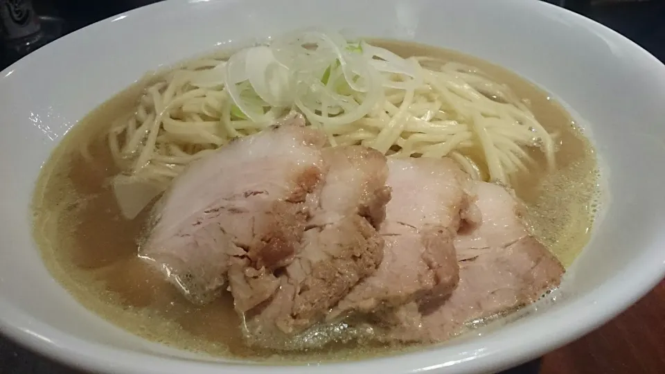 ミシュラン東京2015ビブグルマン掲載記念！自家製麺 伊藤 銀座店 の 肉そば中 ＠東銀座|大脇さん