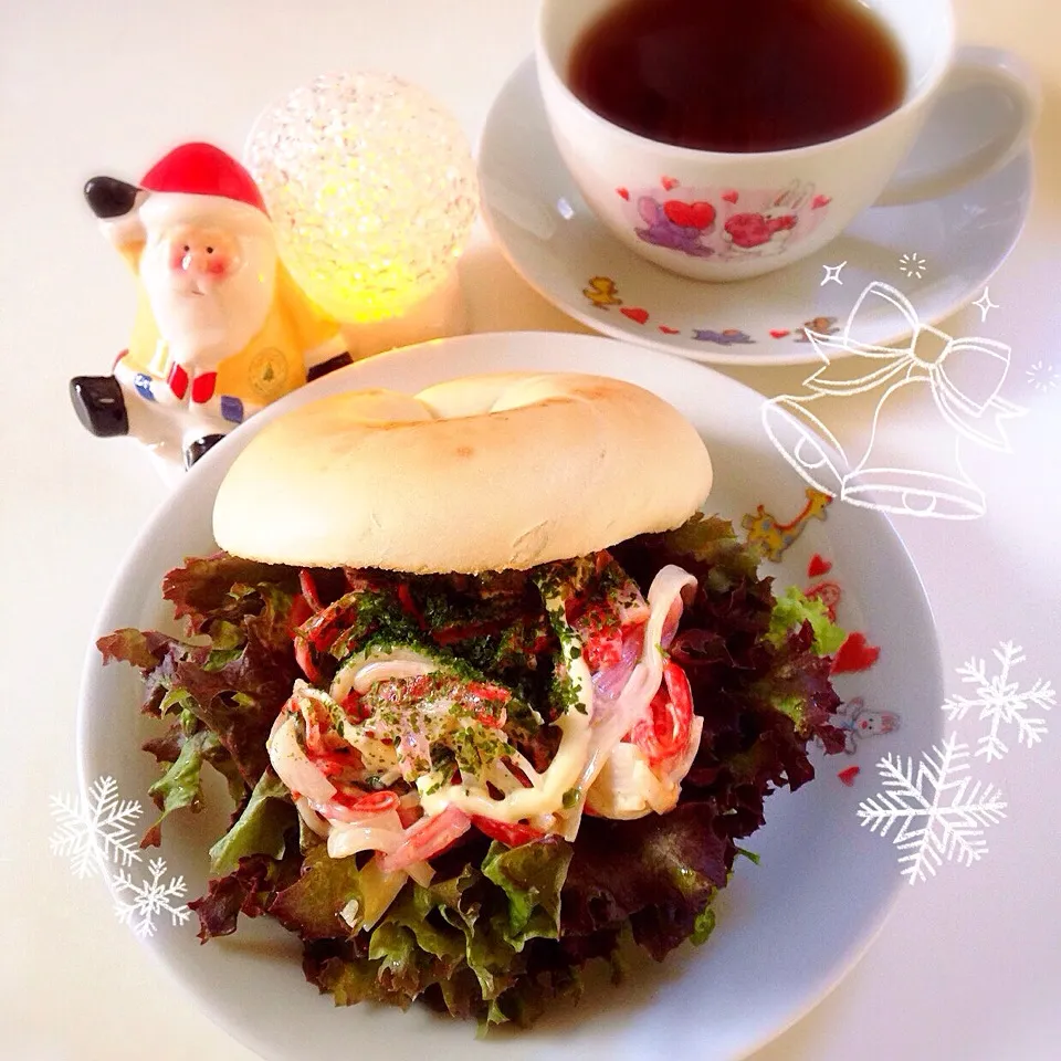 カニカマ＆青紫蘇オーロラソース🎄自家製ベーグルサンド|Makinsさん