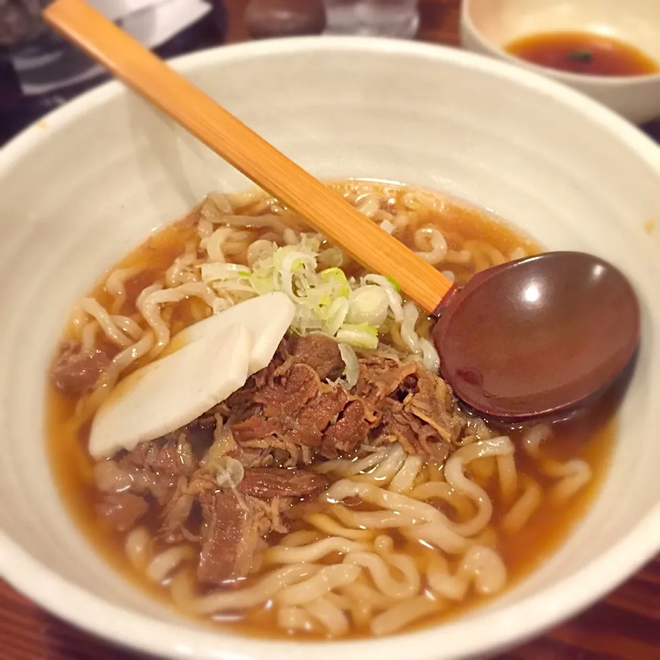 忘年会の〆に、名物の肉うどん(^^)|ギムレットさん