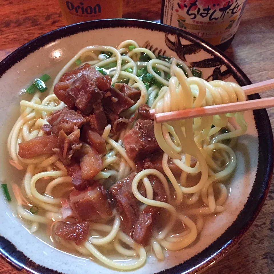 Snapdishの料理写真:八重山そば|maixx ใหม่さん