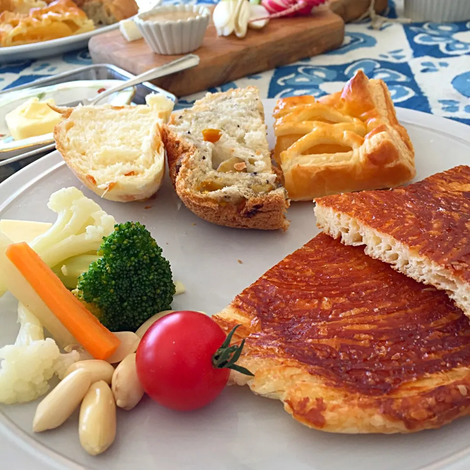 ひょうたんかぼちゃと安穏芋のモチモチパン|tonさん