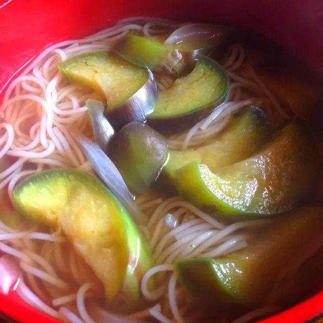 お茄子のお素麺|まからいとさん