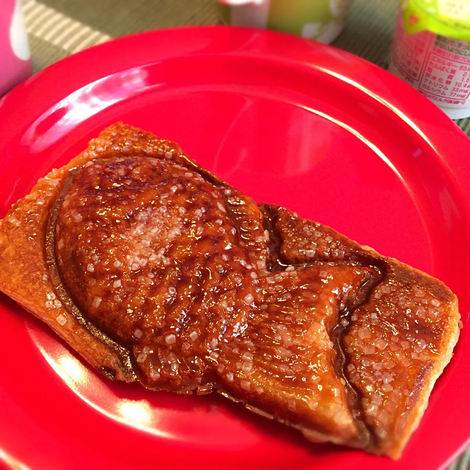 クロワッサンたい焼き コーヒー|さるさん