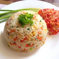 Snapdishの料理写真:Crab fried rice|Joom Takiさん