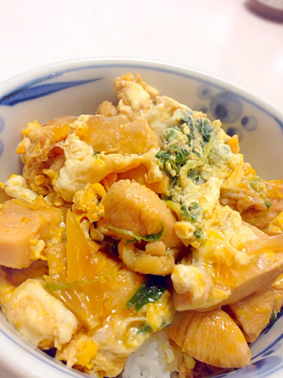 半熟トロトロ親子丼|LOUPEのオフィスごはんさん