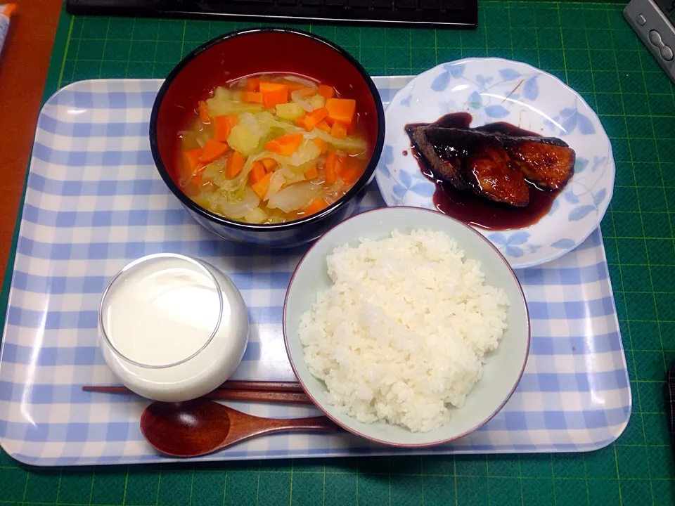 ブリの照り焼きとポトフ|Takashi1500さん