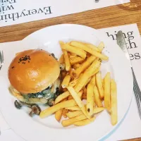 Mushroom Burger|Justinaさん