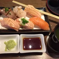 Sushi Set @Sushi Den Central Ladprow|JediJokeさん