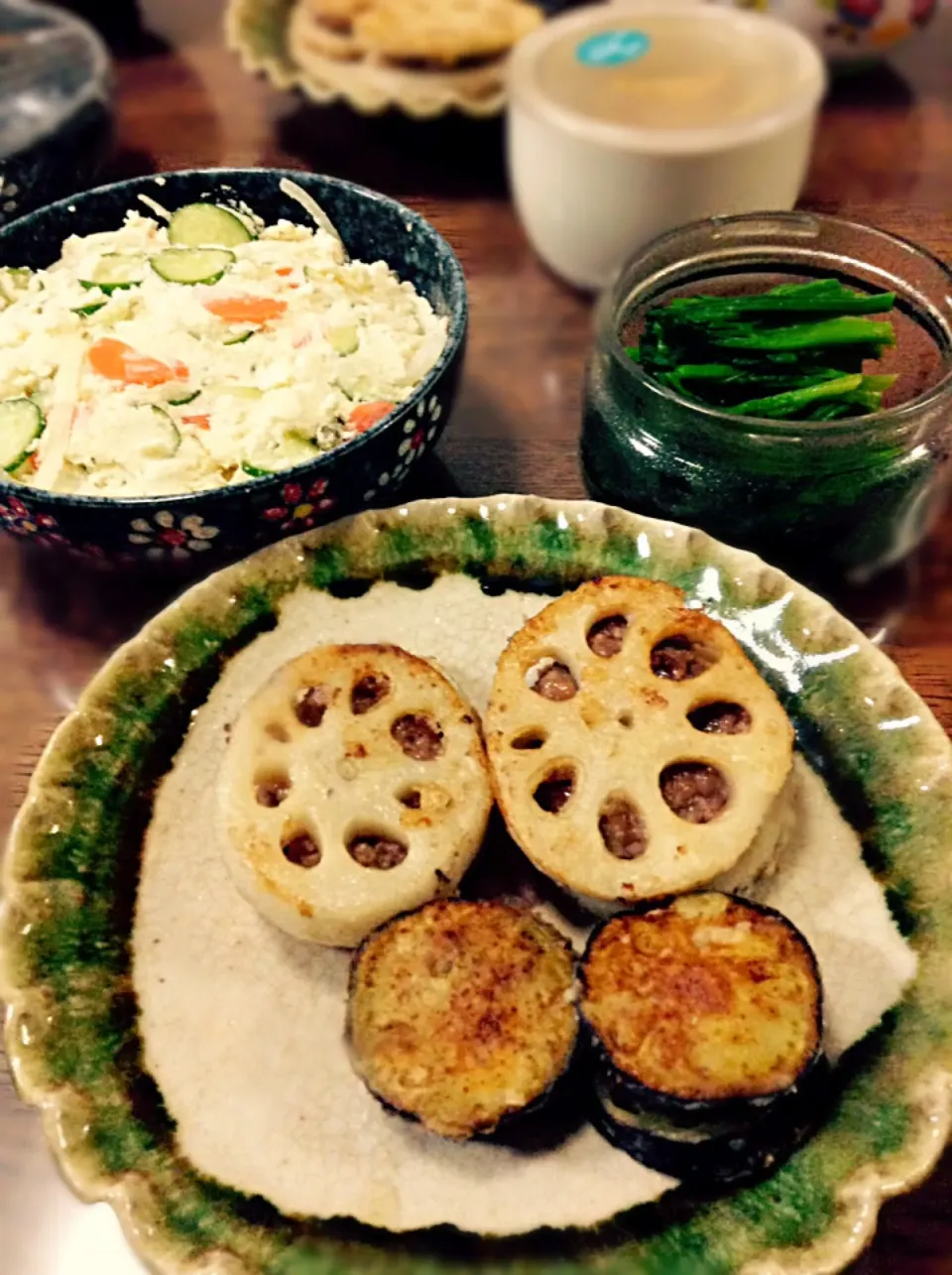 Snapdishの料理写真:レンコン＆ナスのはさみ焼きとおからサラダ|Eins1173さん