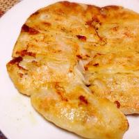 鮭とチーズの餃子