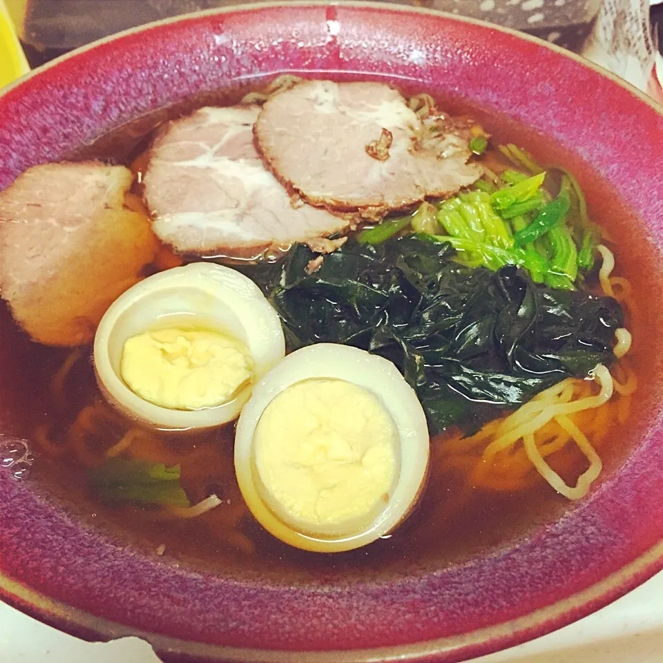 Snapdishの料理写真:自家製で煮豚と煮卵作ったのでおうちチャーシュー麺|ひとみさん