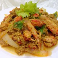 Snapdishの料理写真:Stir-Fried Crab in Curry Powder|Joom Takiさん