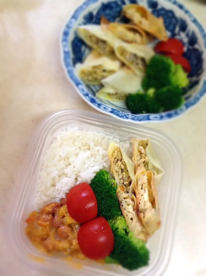 Today’s lunch box & JK lunch plate. クル・ファスリエ丼〜♪|hoppycowさん