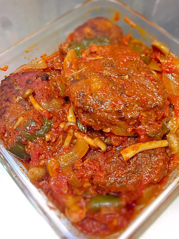 煮込みハンバーグ（トマト）|やわ丸さん