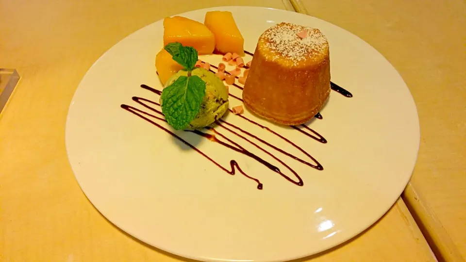 molten mango lava cake|Kevin Maさん