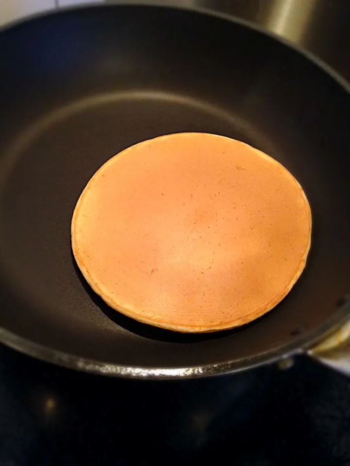 パンがなければパンケーキを食べれば良いでしょ、と力強く宣言|西川季宏さん