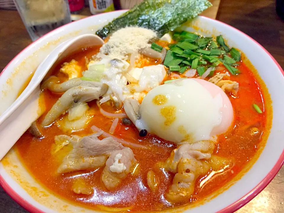 Snapdishの料理写真:かみあり製麺  ほたて旨辛麺|Yoshihiro Asatsuさん