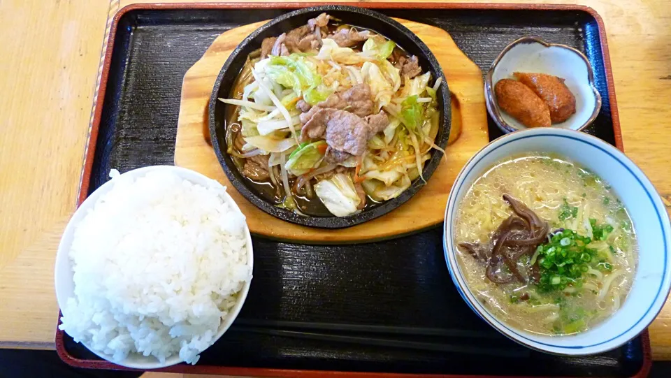 Snapdishの料理写真:牛ジュー定食麺セット @鹿児島|THE SUNSEAさん