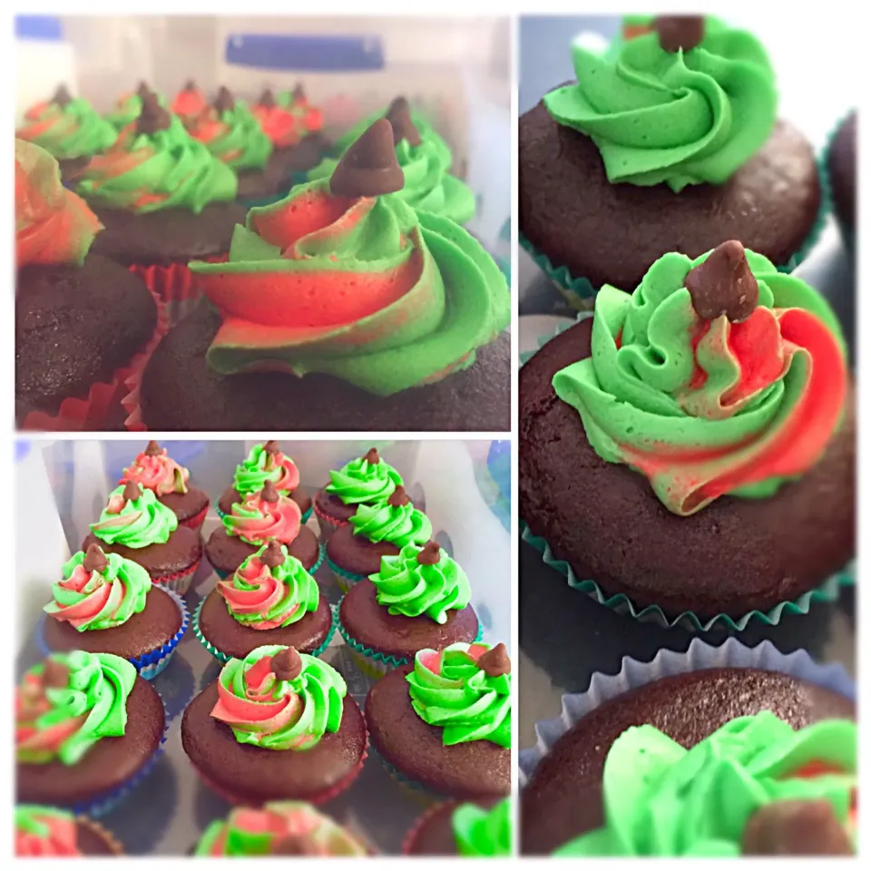 Chocolate cupcake with minty buttercream frosting|maricarさん