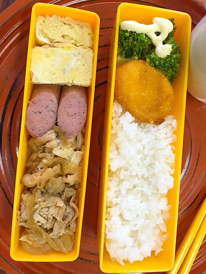 今日の弁当。朝から筑前煮|Syunji Maruyamaさん