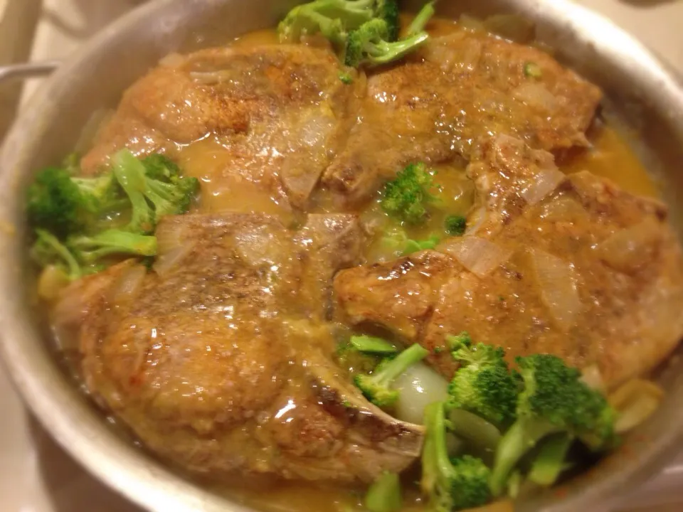 Pork chops & Broccoli|Sonya Atfinewinestatus Jacksonさん