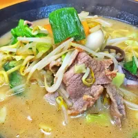 Champon ramen. Just the thing on this frigid winter's day!|Heather Westhaverさん