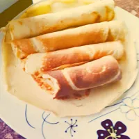 Snapdishの料理写真:krep with cheese °.•|Dalia Tayahさん