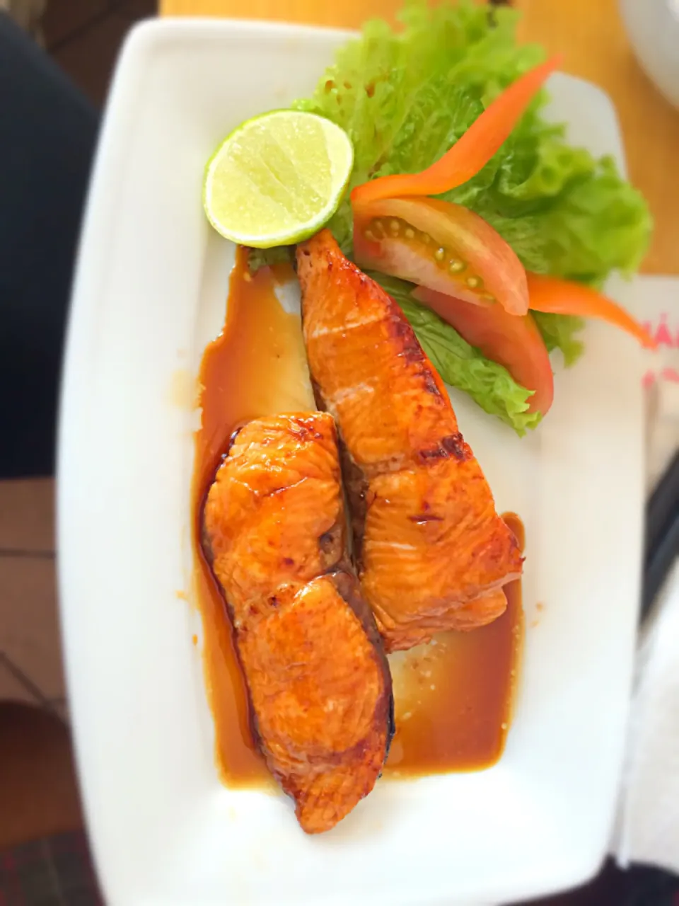 grilled salmon with teri sauce|Mr.Su Tri Thucさん