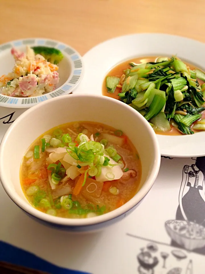 豚汁と青梗菜炒めの晩ご飯|TToshipieさん