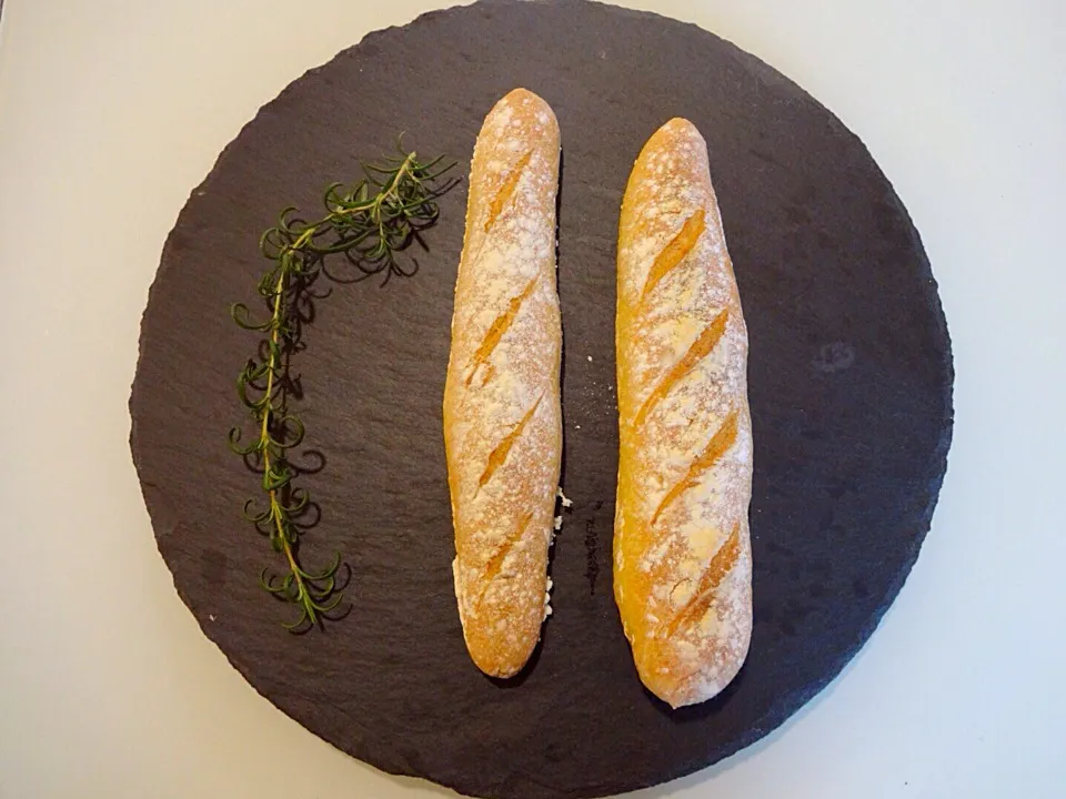 French baguettes|sirakorn owadaさん