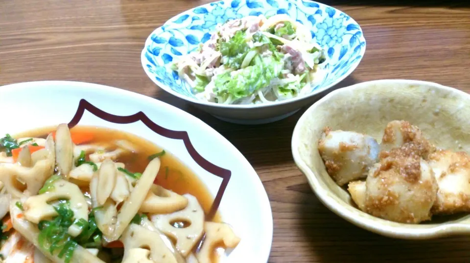 ・鶏胸肉の根菜あんかけ
・里芋の胡麻和え
・ツナのスパゲティサラダ|ようかんさん