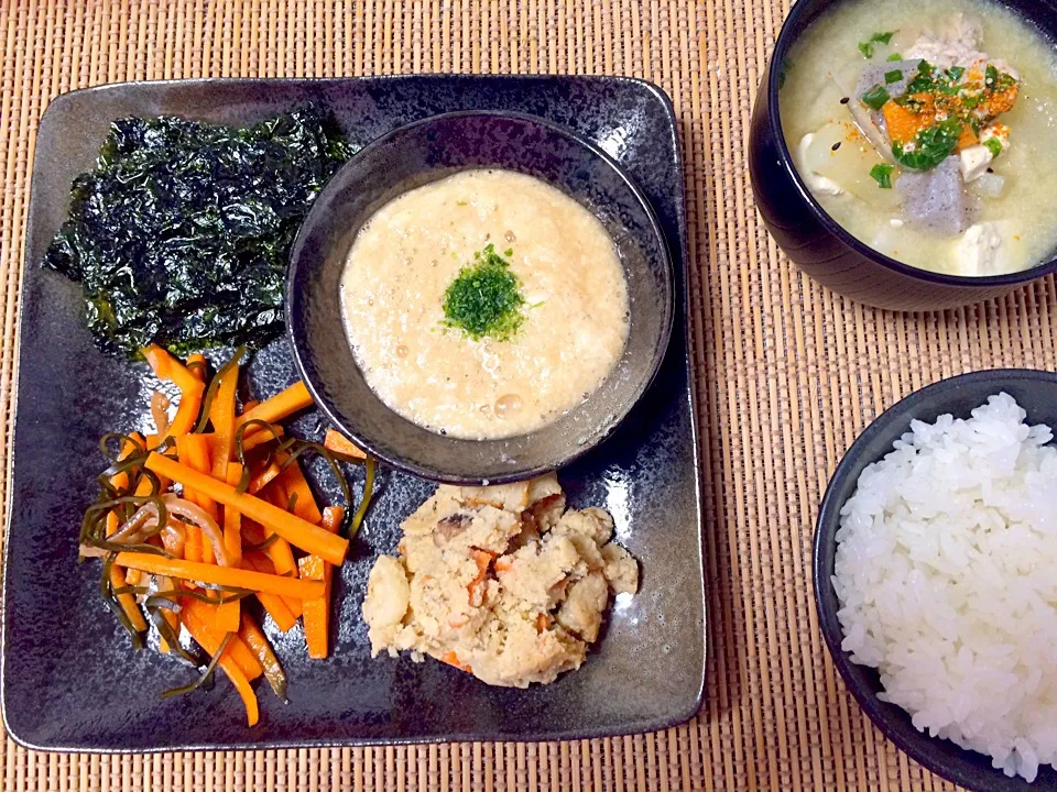 Japanese 身体に優しい東北の味♩ おから炒り煮・福島のおふくろの味イカ人参・青森県産とろろ・山形芋煮風豚汁|Jessy♡さん