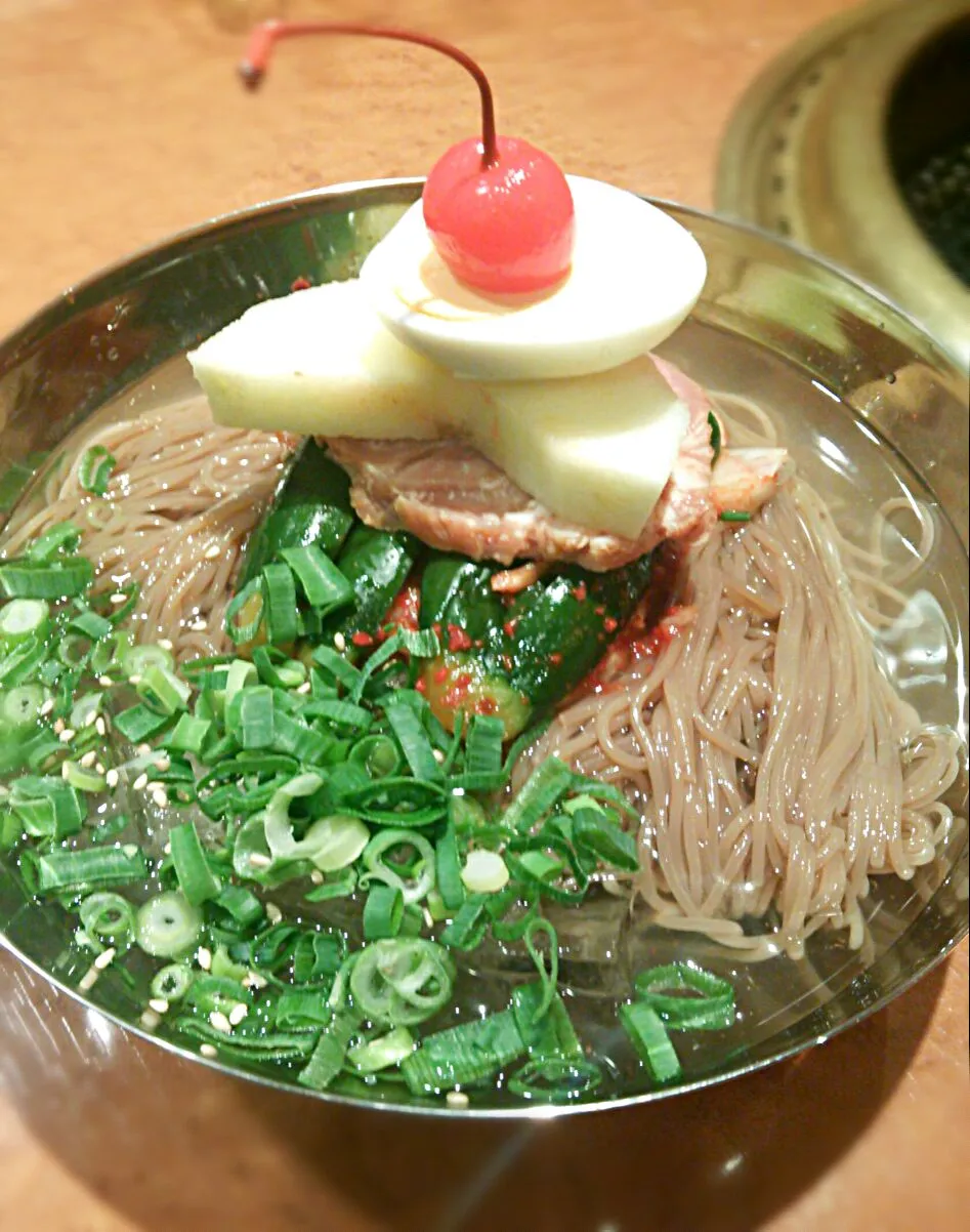 焼肉のシメはコレに限りますわね🍜|にゃあ（芸名）さん