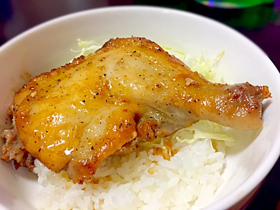 チキンのっけ丼❤︎|ゅぃさん