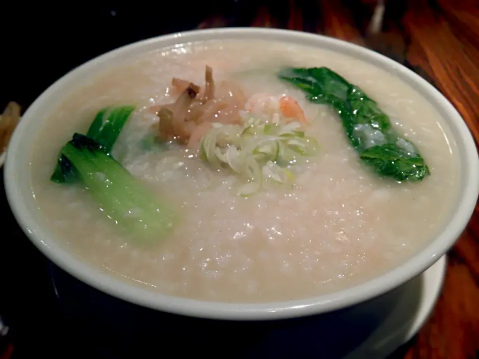 Snapdishの料理写真:粥のリベンジマッチ🍜海鮮中華粥で目的達成✨✨|にゃあ（芸名）さん