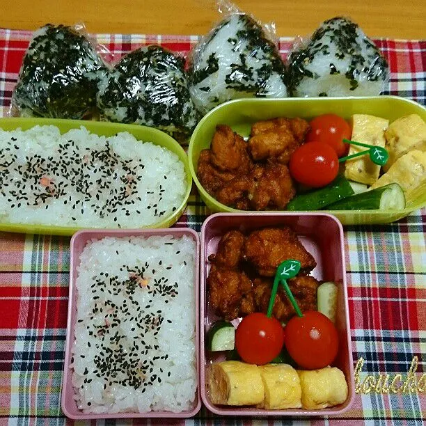 娘二人の昼弁当🍱と夕食のわかめ🍙|ふみぃさん