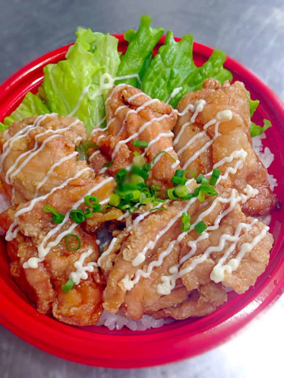 伝説の鶏のから揚げ丼  ¥380|内気なjohnnyさん