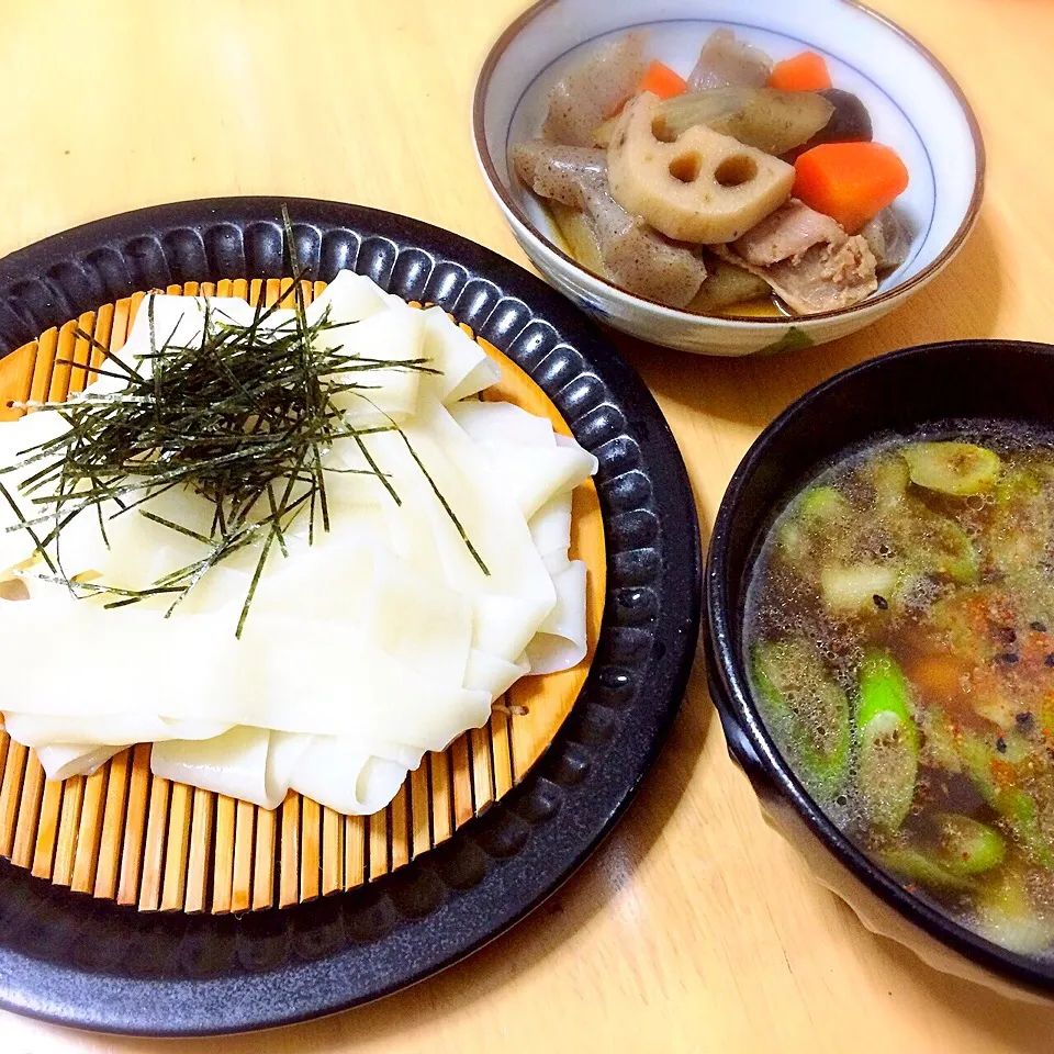 茹で鶏のスープでつけ汁ひもかわうどん|たまこっこさん