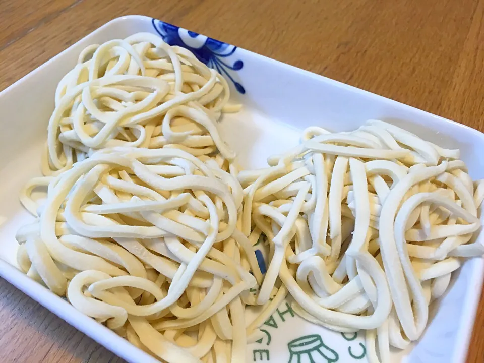 Snapdishの料理写真:手打ちうどん（ゆでる前）|みんちさん