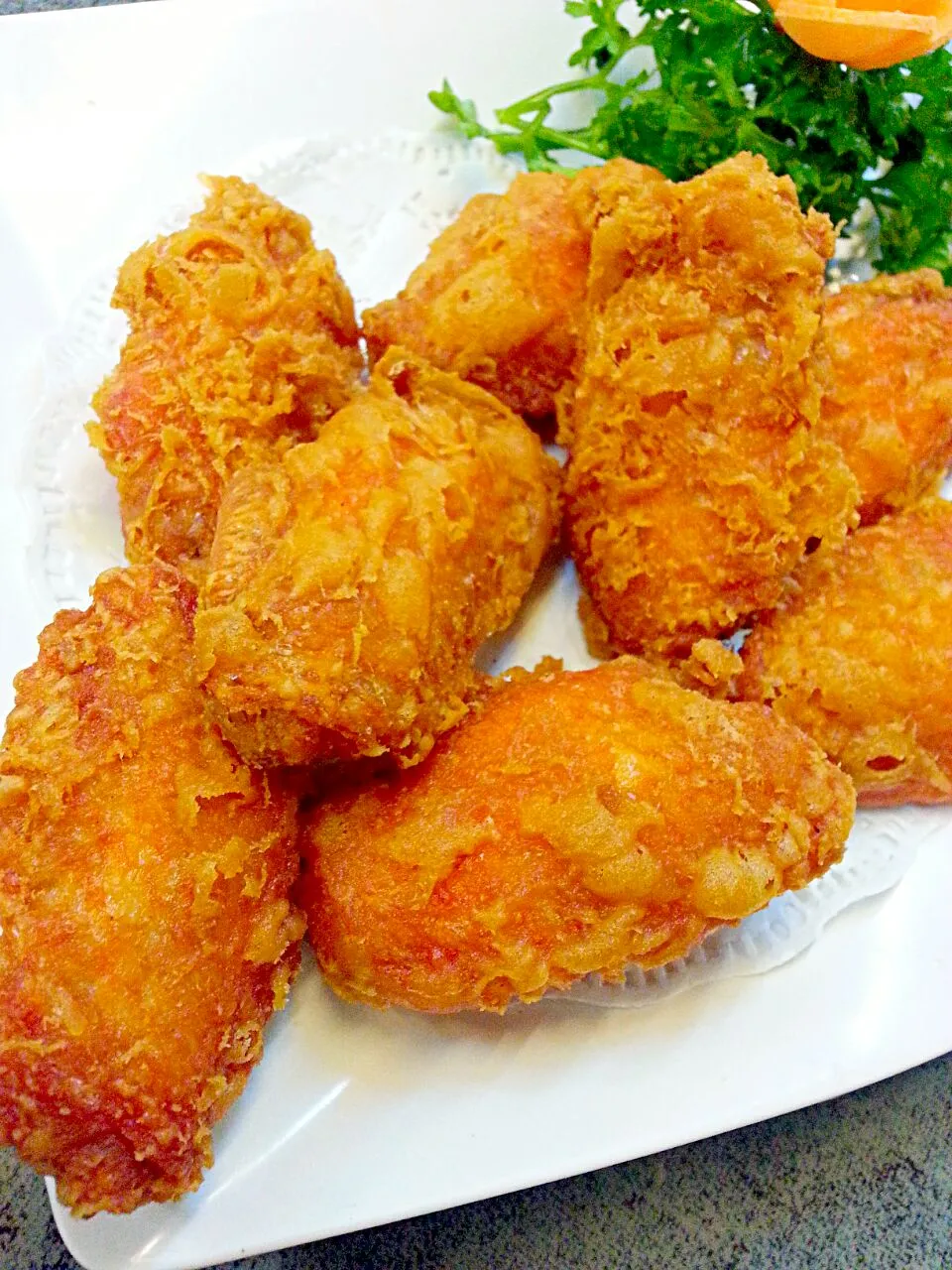 deep fried chicken wings with fermented prawn paste|rufvalさん