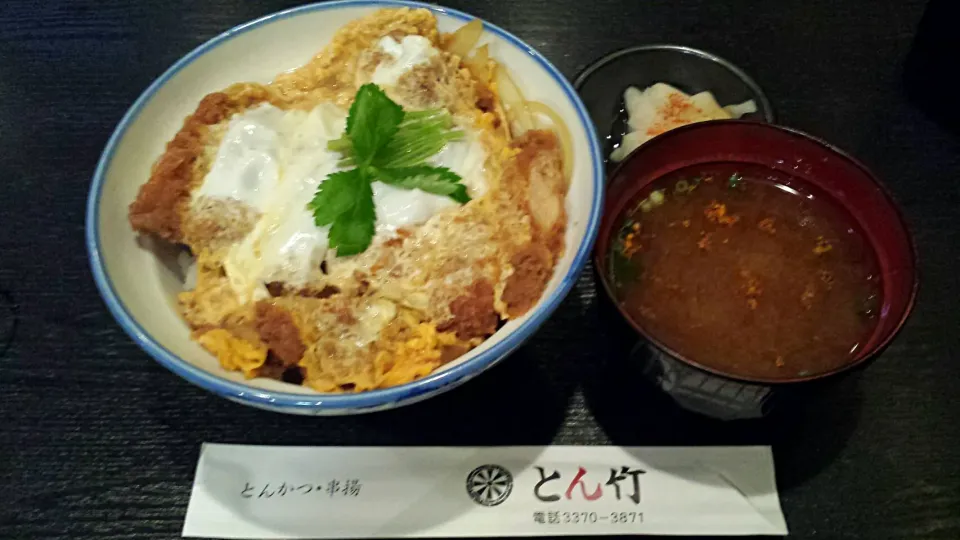 とん竹のカツ丼～♪|三宅章人  Akihito Miyakeさん