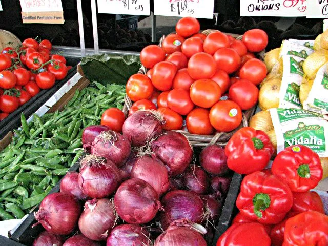 😆😆😆A Trip To The Farmers Stand 🍎🍊🍅🍆🍄🍈🍉🌲🌽One of My Favorite Places #FarmToTable #Vegetable 😆😆😆|Alisha GodsglamGirl Matthewsさん