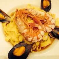 Snapdishの料理写真:Tagliatelle allo scoglio|skilmen fageさん